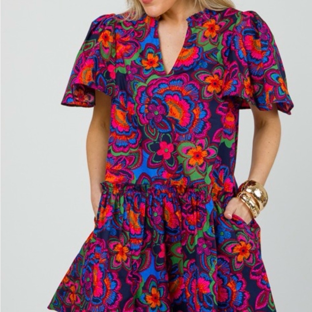Sugarlips NWOT Rainbow Floral Print Crew Neck Button Tie Waist Mini Dress Small